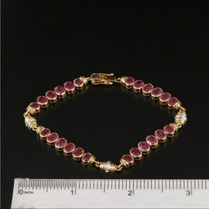 18k gold natural ruby bracelet